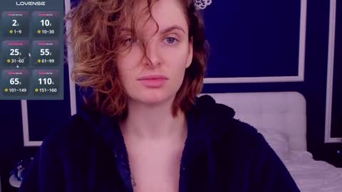 Adel online show from December 2025 10:24:01 AM