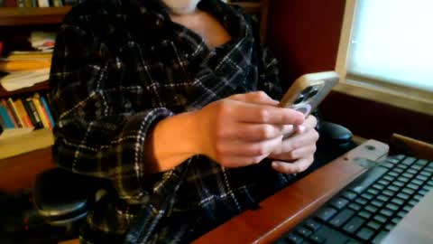 Snapshot of sailingfan22 chatting on July 2026 12:11:01 PM Zippy online show from July 2026 12:11:01 PM