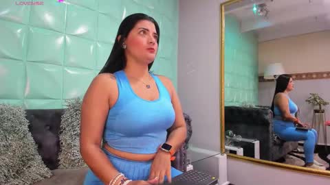 Snapshot of sailontyns chatting on November 2025 01:59:02 PM Sailon online show from November 2025 01:59:02 PM