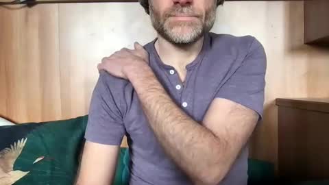 saint009 online show from February 2025 01:29:01 PM