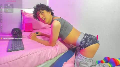 saint_dark online show from November 2025 02:19:01 PM