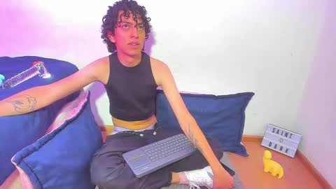 saint_dark online show from November 2025 01:47:02 PM