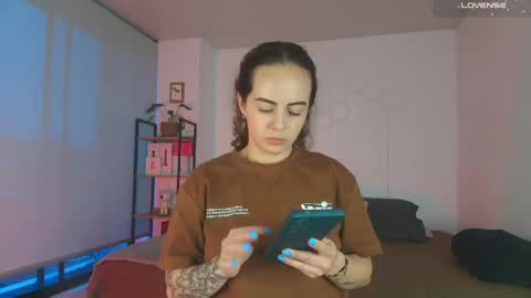 sairy_ online show from June 2026 11:05:01 PM
