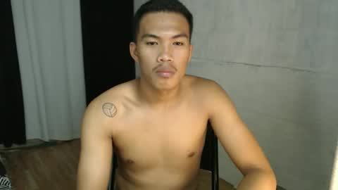 Snapshot of saj_taylor chatting on September 2025 04:43:02 PM Taylor online show from September 2025 04:43:02 PM