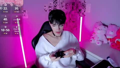 Kitty     online show from April 2026 03:20:01 AM