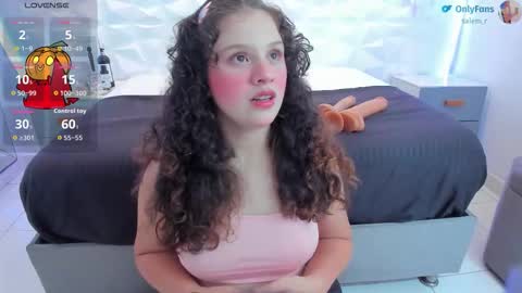 Snapshot of salem_rose01 chatting on October 2025 02:46:02 AM salem_rose01 online show from October 2025 02:46:02 AM