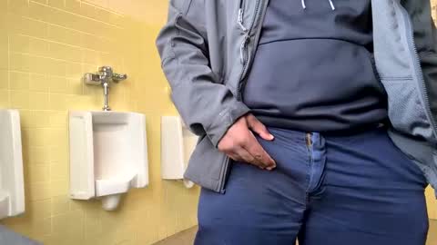 Snapshot of salgozzi chatting on March 2025 01:15:02 PM Cum Hanks online show from March 2025 01:15:02 PM