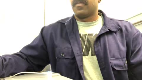 Snapshot of salgozzi chatting on September 2025 01:22:02 PM Cum Hanks online show from September 2025 01:22:02 PM