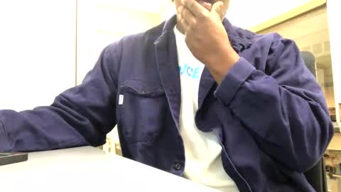 Snapshot of salgozzi chatting on October 2025 11:05:02 AM Cum Hanks online show from October 2025 11:05:02 AM