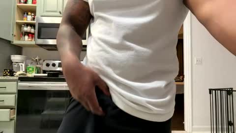 Snapshot of salgozzi chatting on March 2026 12:38:02 AM Cum Hanks online show from March 2026 12:38:02 AM