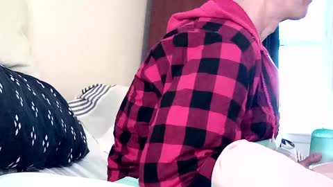 Snapshot of salis1981 chatting on February 2025 06:46:01 PM salis1981 online show from February 2025 06:46:01 PM