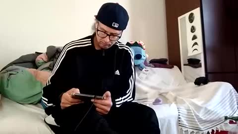 Snapshot of salis1981 chatting on February 2025 06:24:01 PM salis1981 online show from February 2025 06:24:01 PM