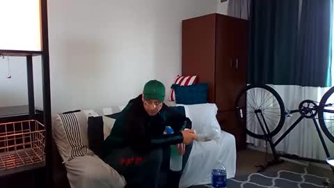 Snapshot of salis1981 chatting on February 2025 06:26:02 PM salis1981 online show from February 2025 06:26:02 PM