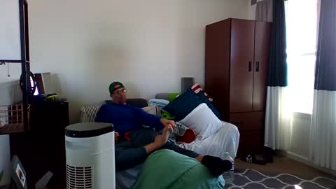 Snapshot of salis1981 chatting on March 2025 10:32:02 PM salis1981 online show from March 2025 10:32:02 PM