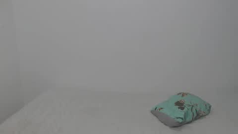 sallomeh_ online show from February 2026 11:28:02 AM