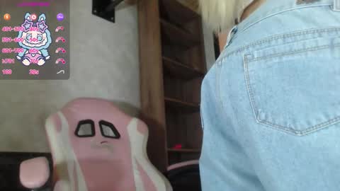 Snapshot of sally23_ chatting on October 2025 01:57:02 PM salloy online show from October 2025 01:57:02 PM