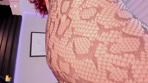 Snapshot of sally_white_ chatting on December 2025 03:26:02 AM Sally White online show from December 2025 03:26:02 AM