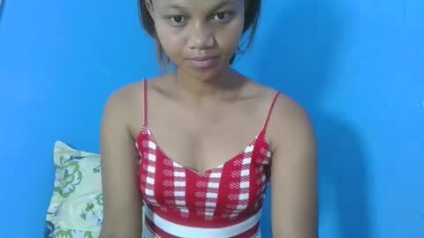 Snapshot of sallywett chatting on December 2024 03:52:01 AM SallyWett online show from December 2024 03:52:01 AM