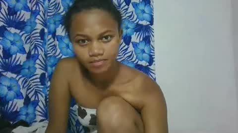 Snapshot of sallywett chatting on February 2025 03:49:02 PM SallyWett online show from February 2025 03:49:02 PM