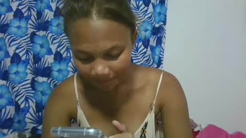 Snapshot of sallywett chatting on March 2025 07:06:02 PM SallyWett online show from March 2025 07:06:02 PM