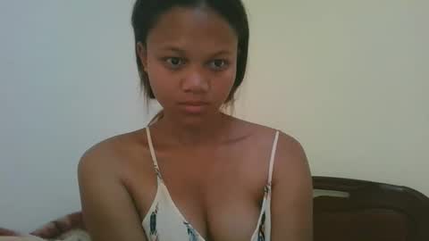 Snapshot of sallywett chatting on November 2025 05:35:01 AM SallyWett online show from November 2025 05:35:01 AM