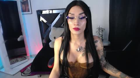 SALO HOT online show from October 2025 10:28:02 PM