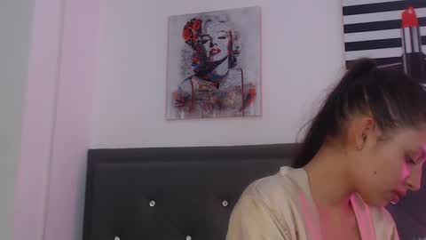 Snapshot of salome__cute_ chatting on March 2025 06:45:02 PM Salome online show from March 2025 06:45:02 PM