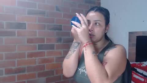 Snapshot of salome__hills chatting on September 2025 06:51:01 PM online show from September 2025 06:51:01 PM