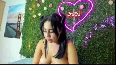 salome online show from December 2024 07:49:01 PM