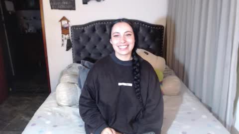 yenny online show from March 2026 04:09:02 AM