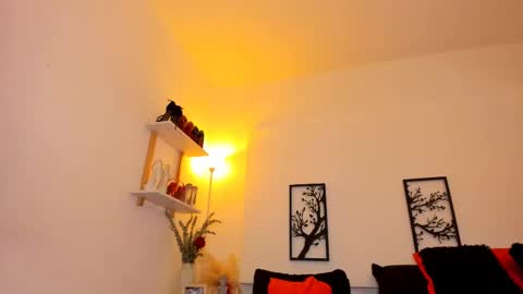 Snapshot of salomekross_ chatting on March 2025 06:59:02 AM Salome Kross online show from March 2025 06:59:02 AM