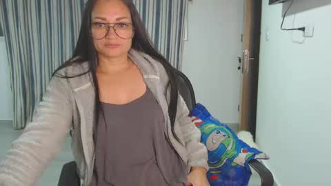 Snapshot of salomesaints chatting on February 2025 06:00:01 AM salome online show from February 2025 06:00:01 AM