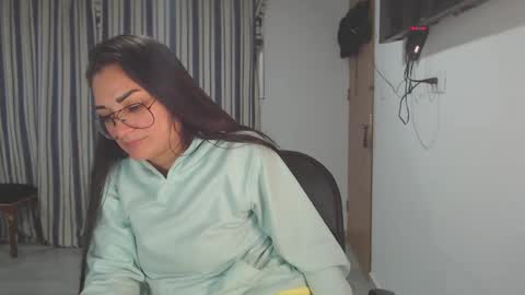 Snapshot of salomesaints chatting on October 2025 02:00:01 AM salome online show from October 2025 02:00:01 AM