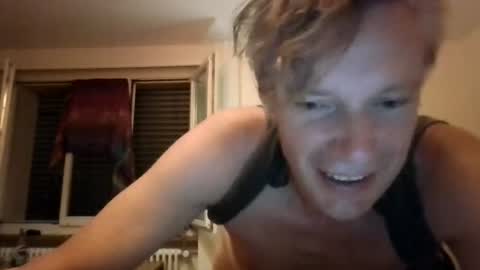 salsapaulus online show from June 2026 11:39:01 PM
