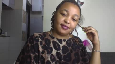 salty_surprise_ online show from December 2024 01:08:01 AM