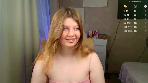 Snapshot of salut_love chatting on November 2025 01:33:02 PM Ruby online show from November 2025 01:33:02 PM
