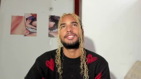 Snapshot of salvatore_amator chatting on May 2026 02:58:01 PM salvatore_amator online show from May 2026 02:58:01 PM