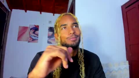 Snapshot of salvatore_amator chatting on June 2026 06:25:01 AM salvatore_amator online show from June 2026 06:25:01 AM
