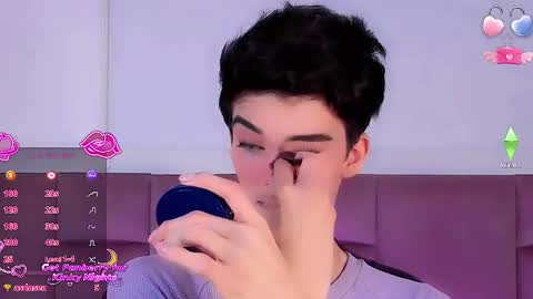 Snapshot of salvatore_boom chatting on November 2025 01:54:02 PM salvatore_boom online show from November 2025 01:54:02 PM