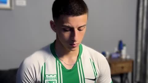 Snapshot of salvatore_romanoo chatting on February 2026 02:17:02 AM Salvatore online show from February 2026 02:17:02 AM