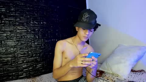 sam__cute online show from March 2025 02:10:02 AM