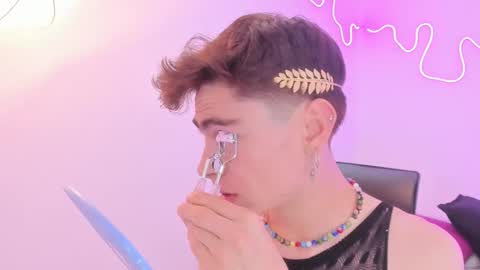 Snapshot of sam_clarkk chatting on November 2025 03:28:02 AM Sam Clark online show from November 2025 03:28:02 AM