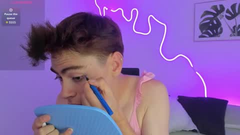 Snapshot of sam_clarkk chatting on November 2025 04:26:02 AM Sam Clark online show from November 2025 04:26:02 AM