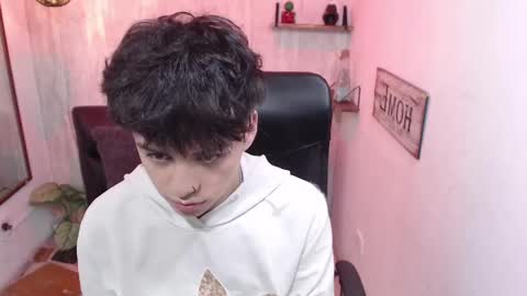 Sam online show from February 2025 01:51:01 PM