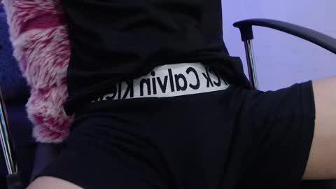 Sam online show from March 2025 04:02:01 PM