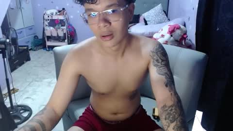 sam_latino22 online show from November 2025 06:45:01 PM