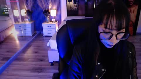 SAM MANSON online show from November 2025 09:28:01 PM