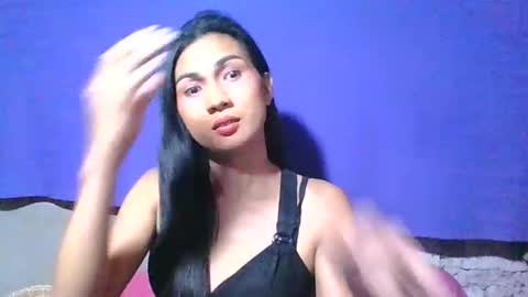 Snapshot of sam_mitinair chatting on May 2026 08:03:02 PM sam online show from May 2026 08:03:02 PM