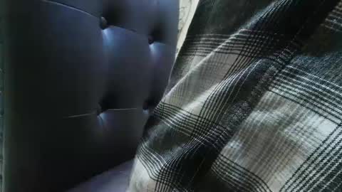 Snapshot of sam_papithebarber chatting on January 2025 12:30:02 PM sam_papithebarber online show from January 2025 12:30:02 PM