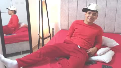 sam_tnt9 online show from February 2026 02:32:01 AM